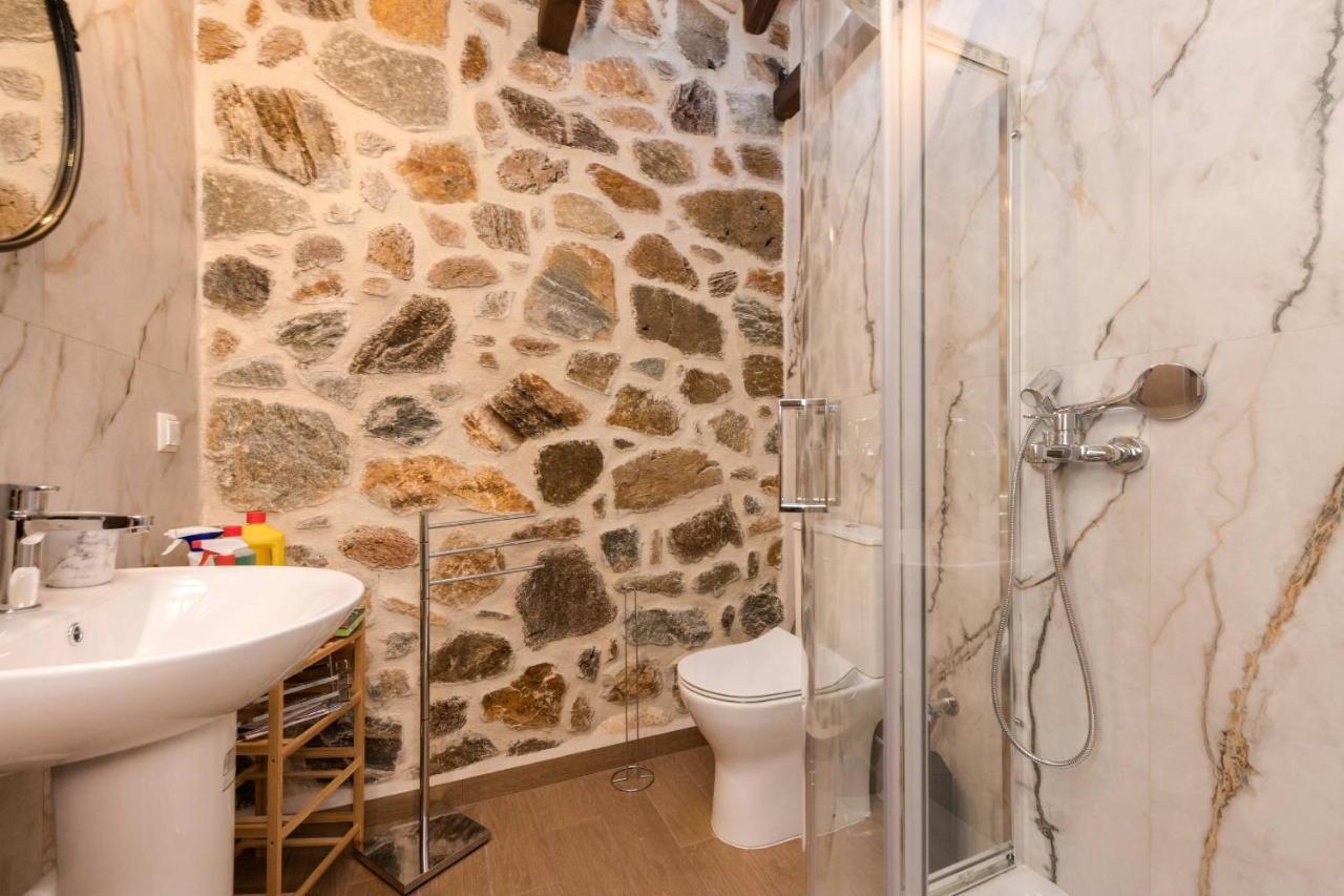 Вілла Eleni'S Stone House Скала-Потамьяс Екстер'єр фото